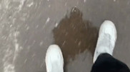 Покатили на работу: астанчане показали гололед на улицах столицы
