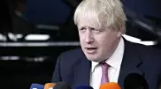 Борис Джонсон извинился перед родными жертв COVID-19