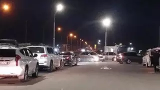 Огромные очереди за газом образовались на автозаправках в Актау