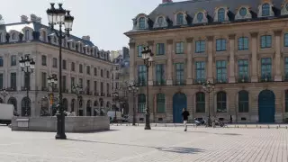 Кольцо за 370 миллионов тенге пропало у туристки в отеле Ritz. Нашли его в неожиданном месте