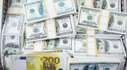 Курс доллара снизился на 2 тенге: итоги торгов 12 декабря