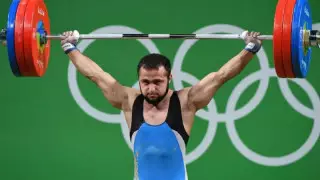 Чемпиона Олимпиады из Казахстана лишили золота из-за махинаций