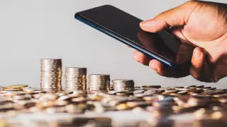 Когда начнут проверять мобильные переводы всех казахстанцев