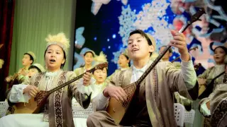 В Шымкенте отметили 80-летие Дворца школьников