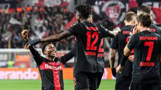 "Милан", "Ливерпуль" и "Галатасарай". Известны все участники плей-офф ЛЕ