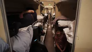 Как выглядит "самый дешевый плацкарт Казахстана", показал иностранец