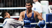 Нокаутом завершился поединок чемпиона мира из Казахстана