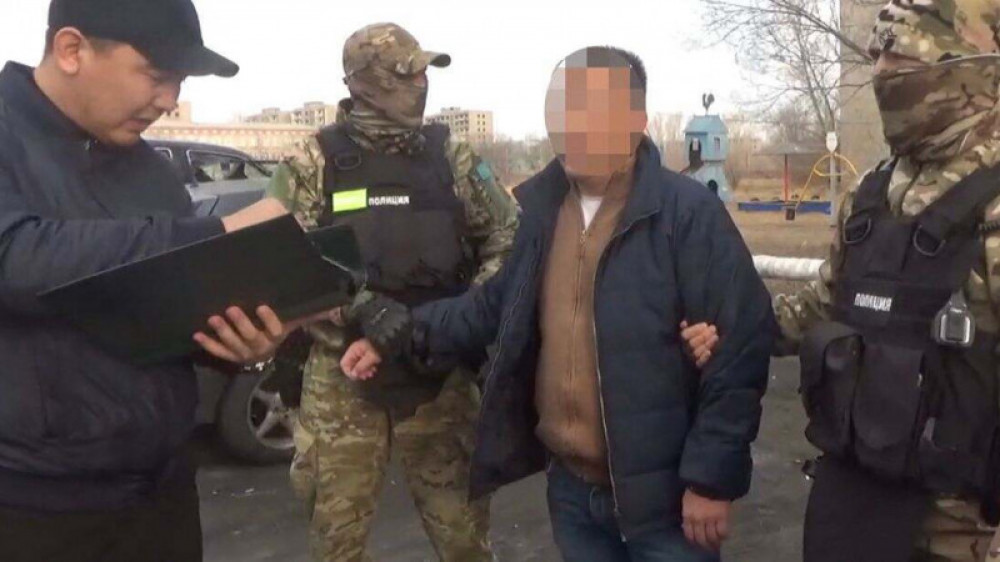 Казахстанского адвоката осудили за попытку подкупа потерпевшей стороны