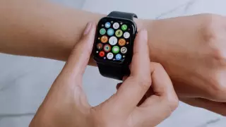 Apple прекращает продажу своих часов: компания проиграла в суде