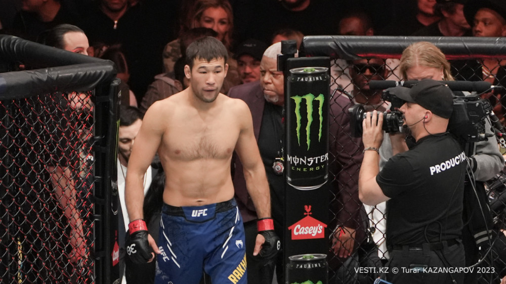 Боец UFC рассказал, как Шавкат Рахмонов сломал ему ногу