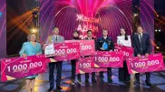 Телеканал Jibek Joly вручил героям из народа по 1 миллиону тенге