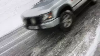 В ДЧС сообщили об ограничении движения на ряде дорог республиканского значения