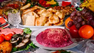 Накрываем новогодний стол. Советы от эксперта