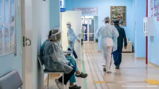 Как не простыть и остаться здоровым зимой: полезные советы врача