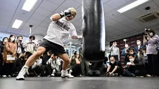 Вышел и нокаутировал. Назван лучший боксер года