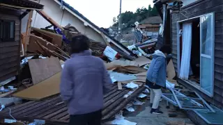 Число погибших в результате землетрясения в Японии достигло 92