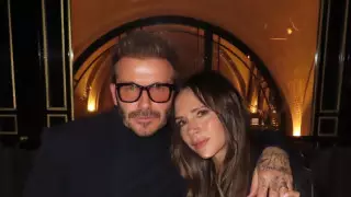 Бекхэм получил необычный подарок от жены: фанаты обсуждают видео