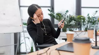 Мобильные операторы отказываются снижать цены в Казахстане