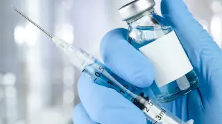 Казахстан закупил 1,5 миллиона доз вакцин для иммунизации детей