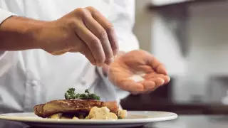 Эта распространенная пищевая привычка может вызвать рак