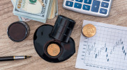 Нефть взлетела выше 80 долларов за баррель