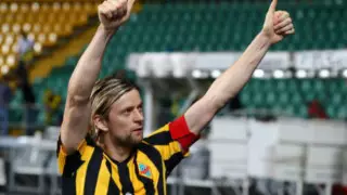 "Какой "Зенит"? Давай в Казахстан" - супруга экс-игроку "Баварии"