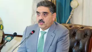 Удар по Ирану: премьер Пакистана прервал визит в Давос