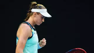 Назван виновник неудачной игры Елены Рыбакиной на Australian Open