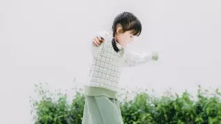 2-3 жастағы бала не істей алуы керек? Қазақстандық логопед баланың дамуын бақылап тұруға кеңес берді