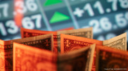 Курс доллара опустился до 445 тенге