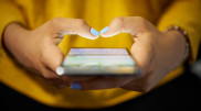 WhatsApp научится отправлять сообщения в Telegram и не только