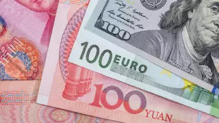 Какой сейчас курс доллара, евро и рубля в обменниках