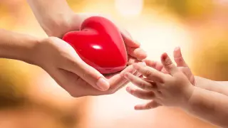 Топ-4 самых лучших мам по знаку зодиака