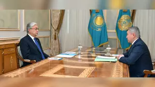 Токаев принял главу "Байтерека"