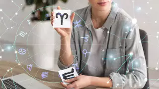 Гороскоп на сегодня: кому повезет в любви, а кому в новых начинаниях