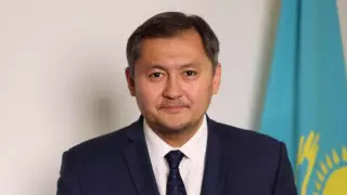 Саясат Нурбек остался министром науки и высшего образования