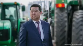 Айдарбек Сапаров переназначен главой Минсельхоза