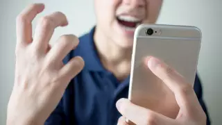 Мужчина поддался эмоциям из-за проблем с интернетом в Алматы: идет следствие