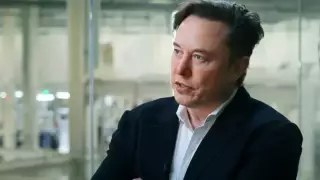 Илон Маск призвал "остановить мясорубку" в Украине после заявления Байдена