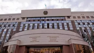 Акимат Астаны выплатил компенсацию получившему на футбольном поле травмы ребенку