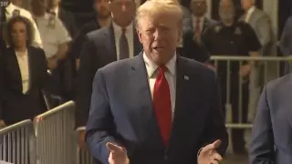 Первый уголовный процесс против Трампа начнется 25 марта