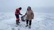 Рыбак оказался один на отколовшейся льдине в Капчагайском водохранилище