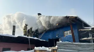 Здание караоке горело в Алматы