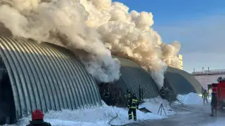 Крупный пожар в Астане: загорелся мебельный цех