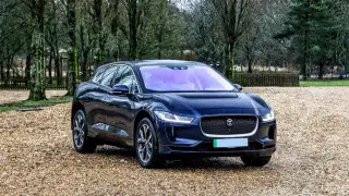 В продаже появился Jaguar короля Чарльза III