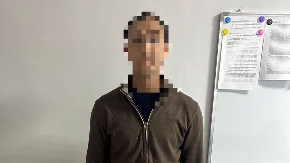 Подозреваемого в серийном мошенничестве задержали в Алматы
