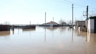 Премьер Бектенов о приближающихся паводках: "Готовность остается только на бумаге"
