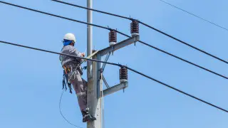 Центр Алматы снова остался без электричества