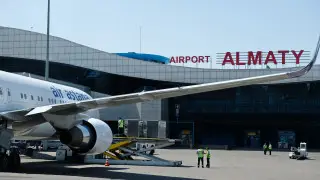 Увольнение топ-менеджеров объяснил президент аэропорта Алматы
