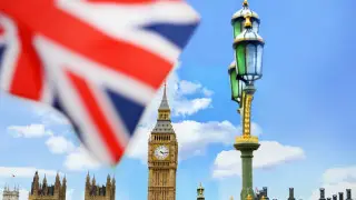 Великобритания ужесточает правила для трудовых мигрантов